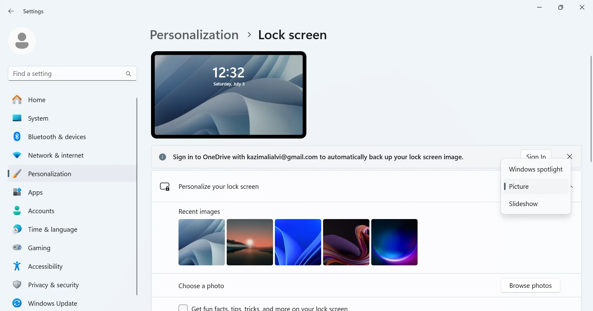 set picture to fix windows black lock screen